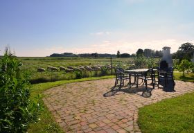 Garten Terrasse Sonnenkliff.JPG